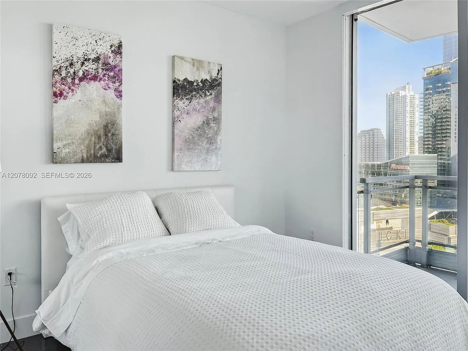 Mint Condo — Photo 4