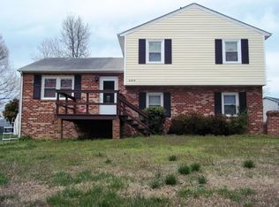 107 Holly Berry Ln, Prince George, VA 23875