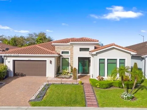 5855 W Brookfield Cir W, Hollywood, FL 33312