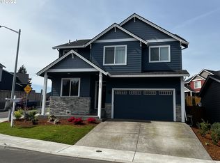 1023 NE Regan Hill Loop, Estacada, OR 97023