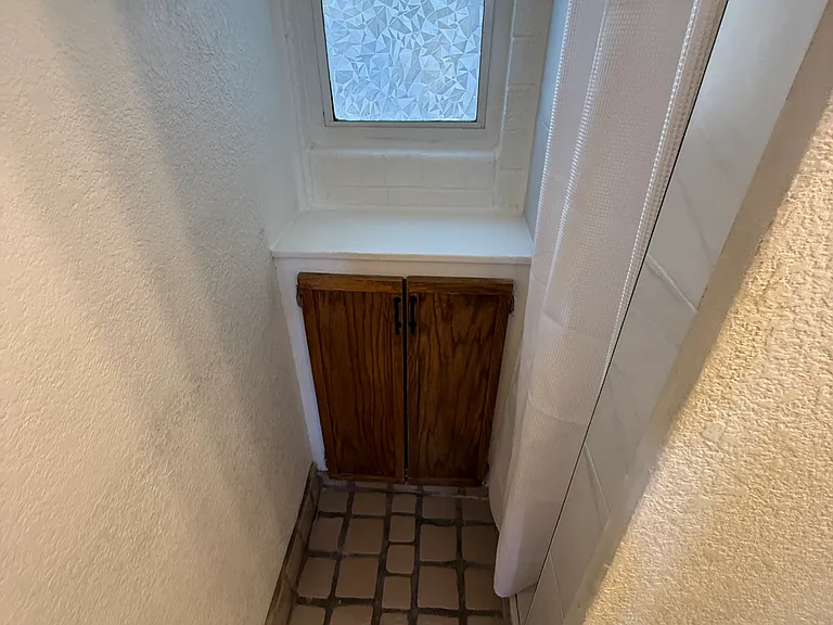295 N Hill St #1 — Photo 16