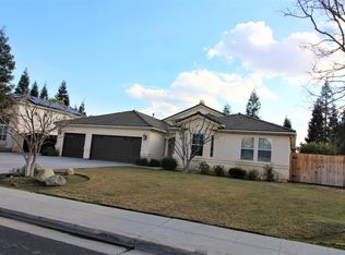 2444 Sierra Madre Ave, Clovis, CA 93611