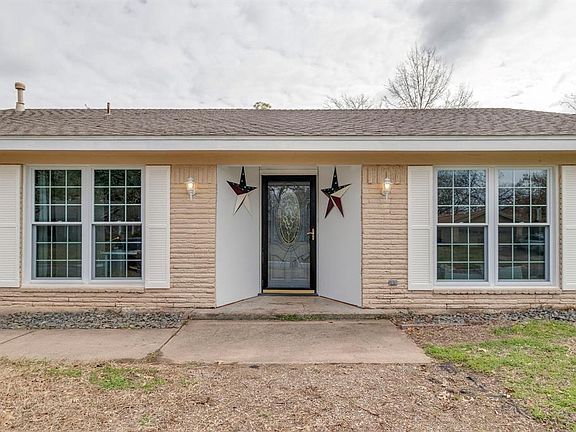 4th image of 1744 Northridge Dr