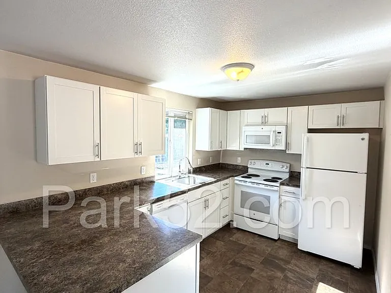 9108 Fawnlily Cir W — Photo 4