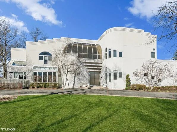 1949 Browning Ct, Highland Park, IL 60035