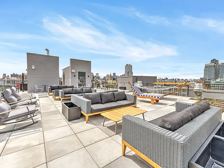 165 N 5th St #101 — Photo 21