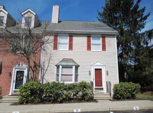 112 Eaglesmere Cir, East Stroudsburg, PA 18301