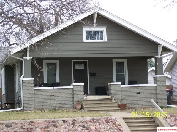 1208 E Court St, Beatrice, NE 68310