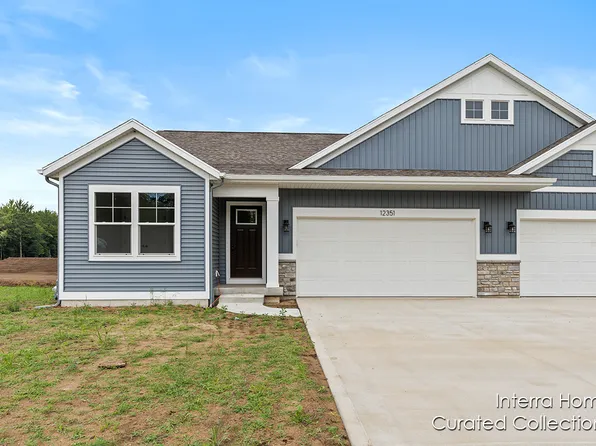 12351 Hawley Dr, Grand Haven, MI 49417