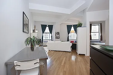 Rented by Nest Seekers International