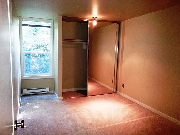 4th image of 615 SW Ambaum Blvd APT 205