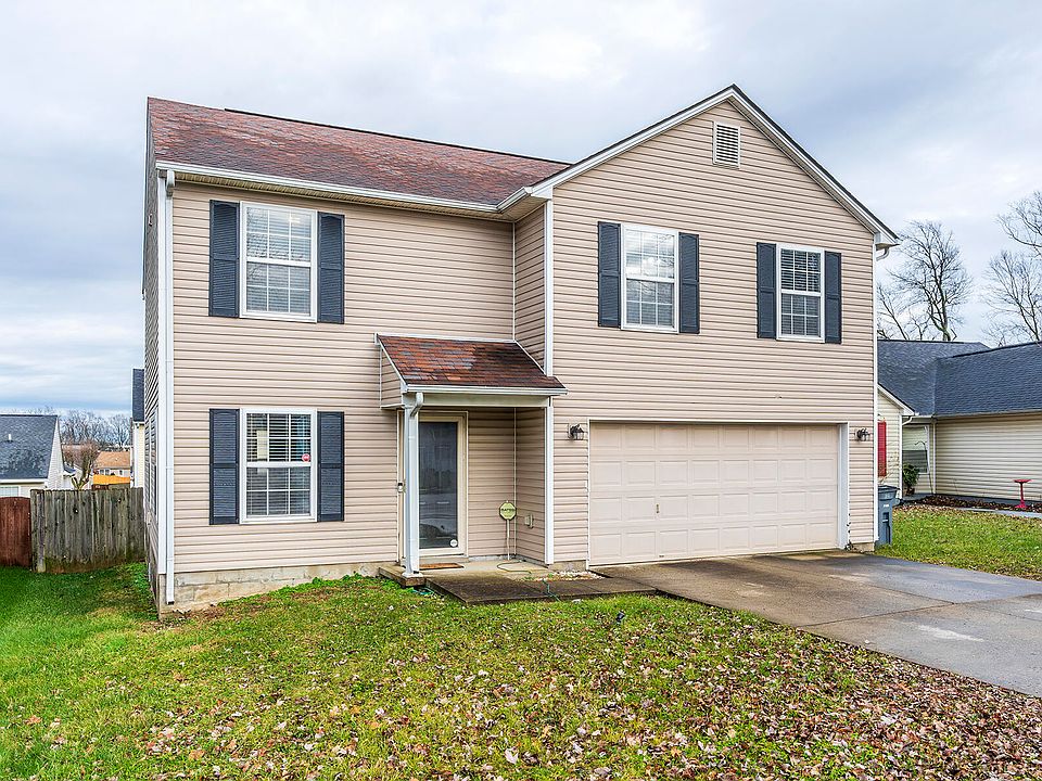 1st image of 812 Seminole Creek Ct