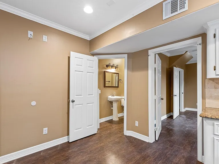 4306 Wilmer St #2 — Photo 17