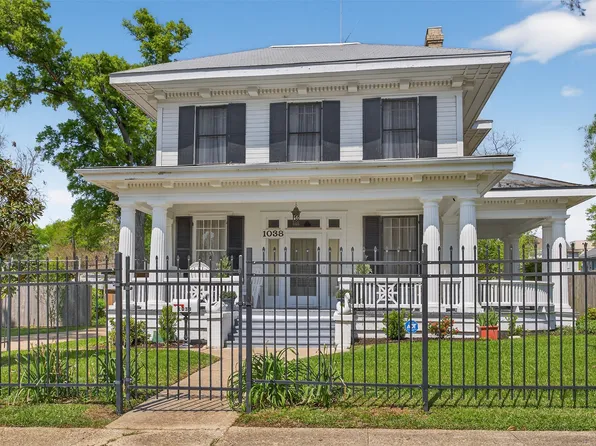 1038 College St, Shreveport, LA 71104