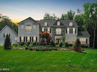 20620 Stone Fox Ct, Leesburg, VA