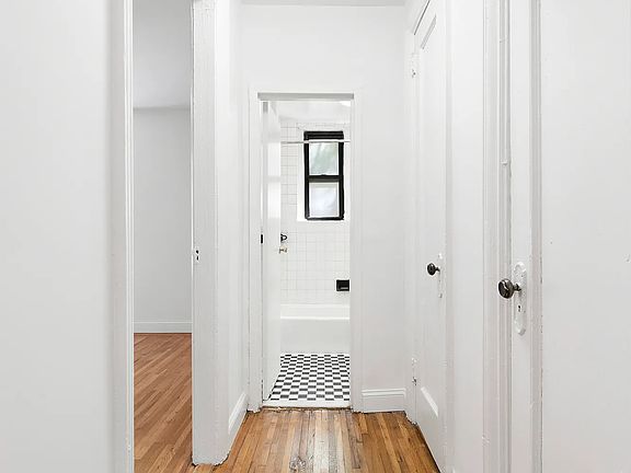 3rd image of 229 W 144th St APT 3
