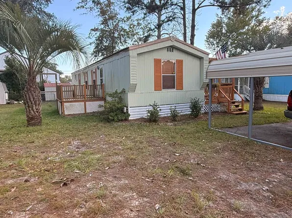 151 Crooked Island Circle, Murrells Inlet, SC 29576