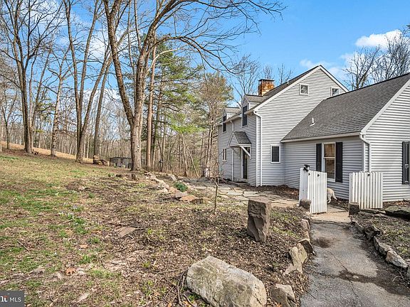 5th image of 97 Union Church Rd