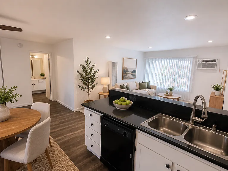 3907 La Crescenta Ave #205 — Photo 5