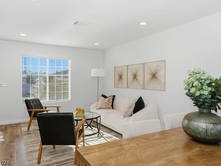 1034 Skysail Dr — Photo 5
