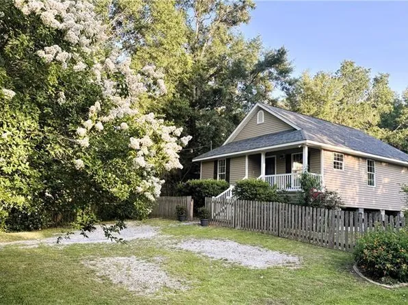 411 W 11th Ave, Covington, LA 70433