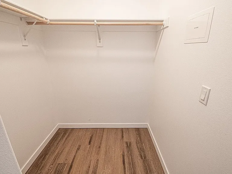 Pine View — Photo 20