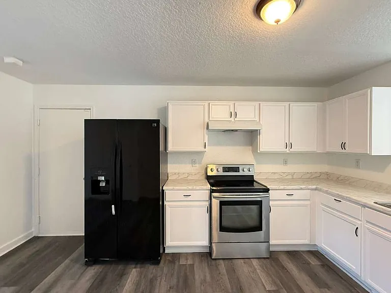 4411 Mystic Sunrise Dr — Photo 4