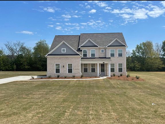 2nd image of 109 Leveret Rd