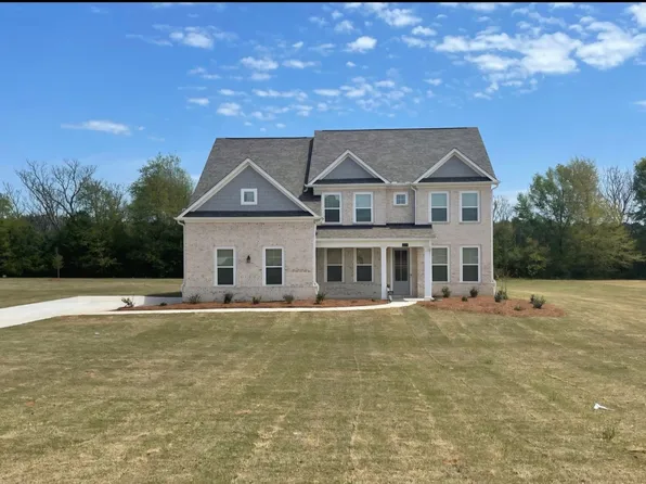 109 Leveret Rd, Locust Grove, GA