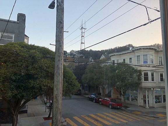 2nd image of 1060 Cole St #2