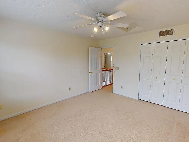 6498 Ringsend Ct — Photo 46