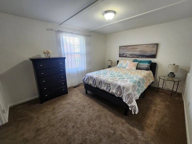 Morningside Apartments — Photo 11