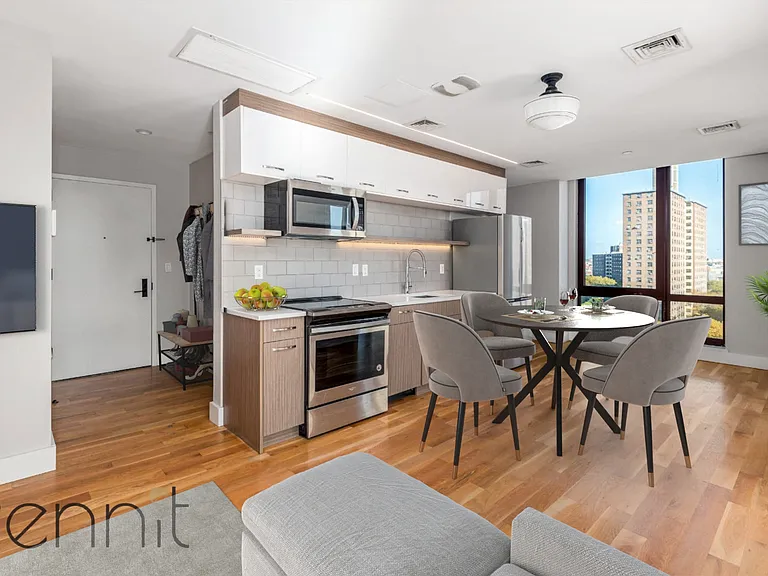 31 Debevoise St #12D — Photo 5
