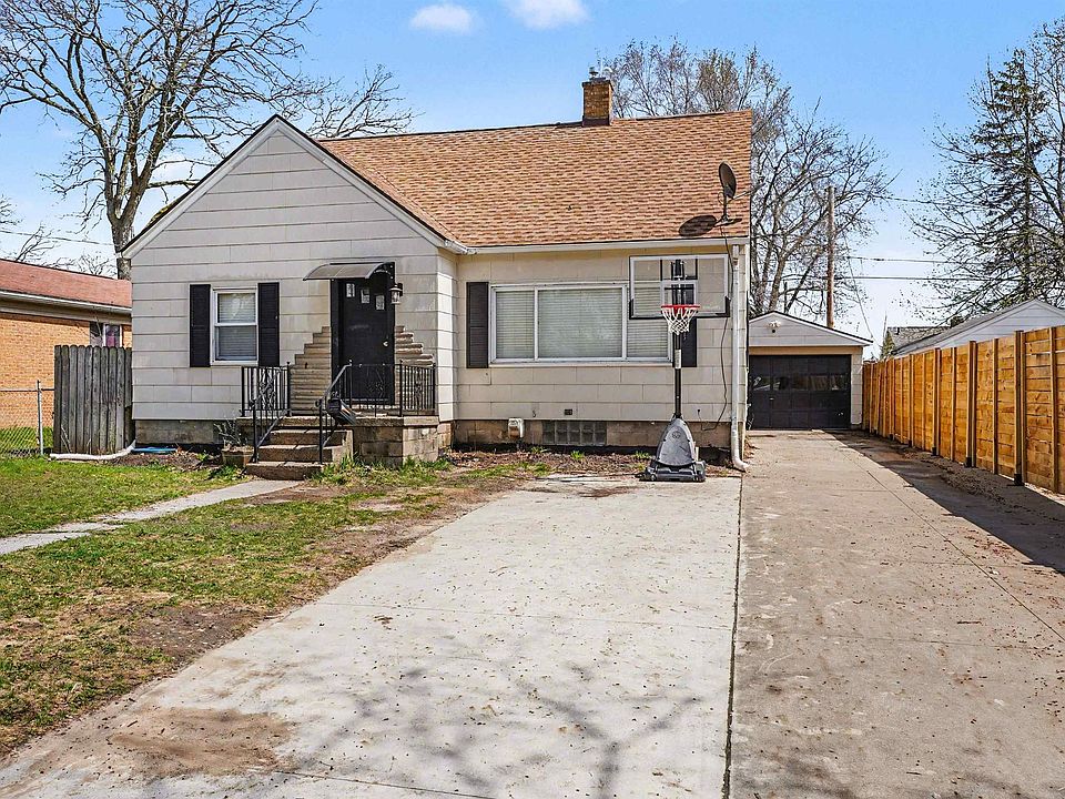 1st image of 402 Patterson Ave