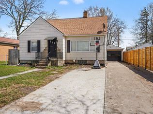 402 Patterson Ave, Bay City, MI 48706