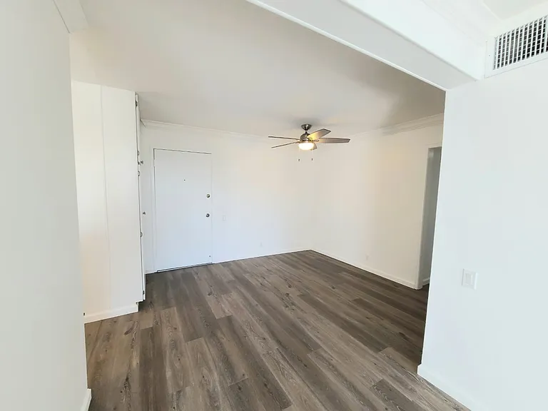 Annandale Terrace Apartments — Photo 10