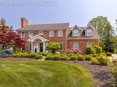 1842 Grayslake Dr, Rochester Hills, MI, 48306