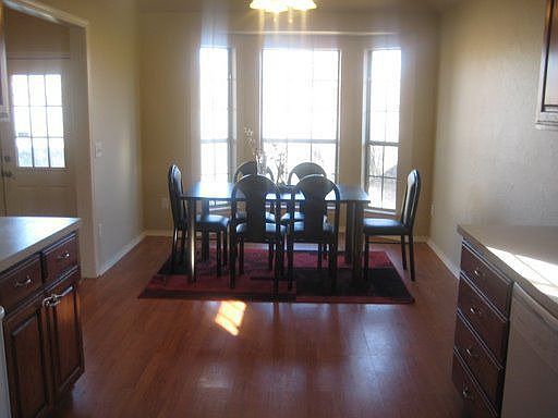 5th image of 509 NE 21st St