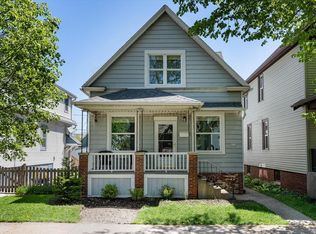 2558 N Dousman St, Milwaukee, WI 53212
