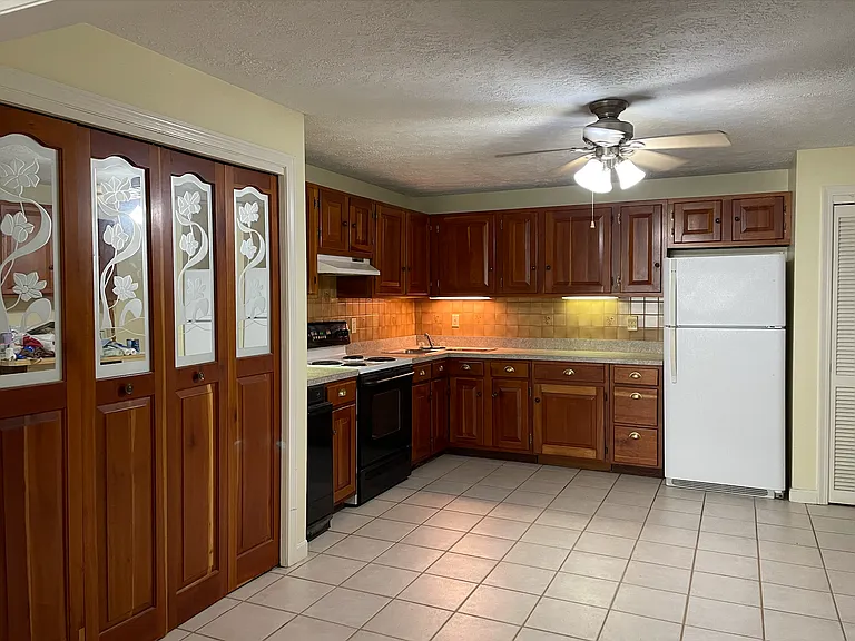 54 Kennison St #1 — Photo 3