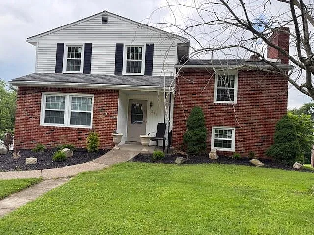 205 Elm Crest Drive photo 1