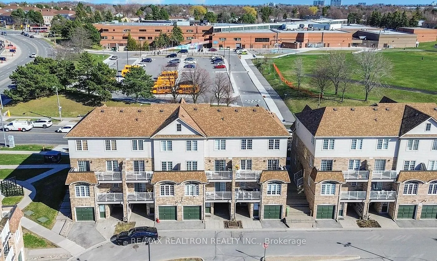2 bed, $2,500 — Photo 1