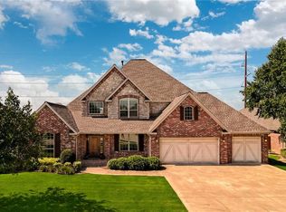 803 SW Edinburgh Ave, Bentonville, AR 72713