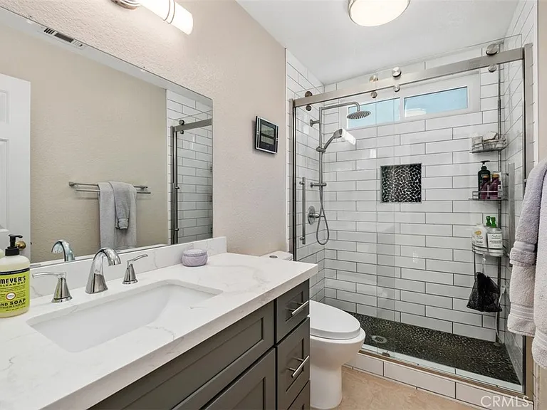 151 Church Pl — Photo 11