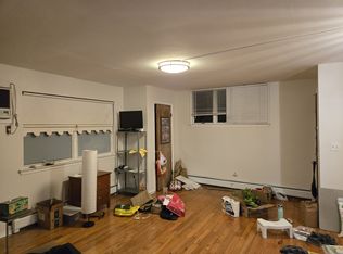 45 W 10th St, Bayonne, NJ 07002