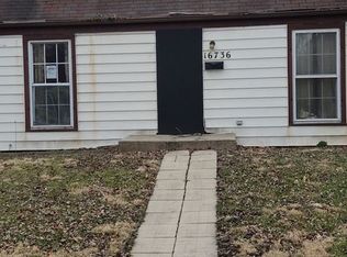 16736 Head Ave, Hazel Crest, IL 60429