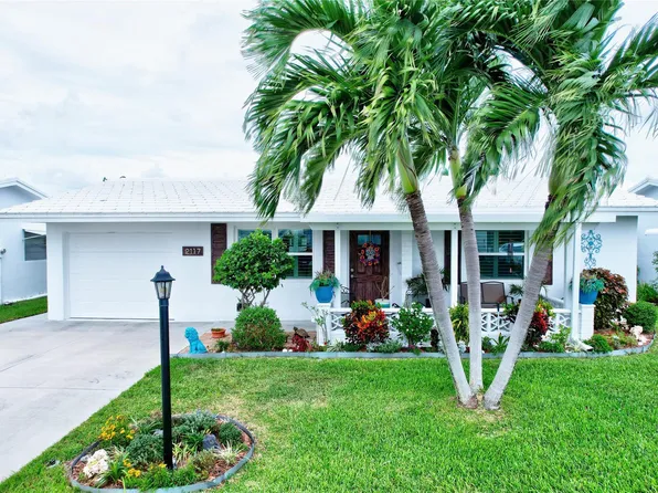 2117 SW Park Drive, Boynton Beach, FL 33426
