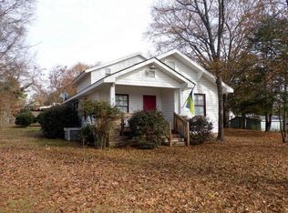 804 W South Broad St, Walhalla, SC 29691