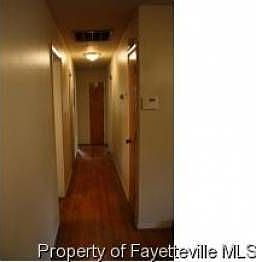 2nd image of 961 Louise Cir
