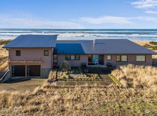 1602 Sea Grass Ln, Westport, WA 98595